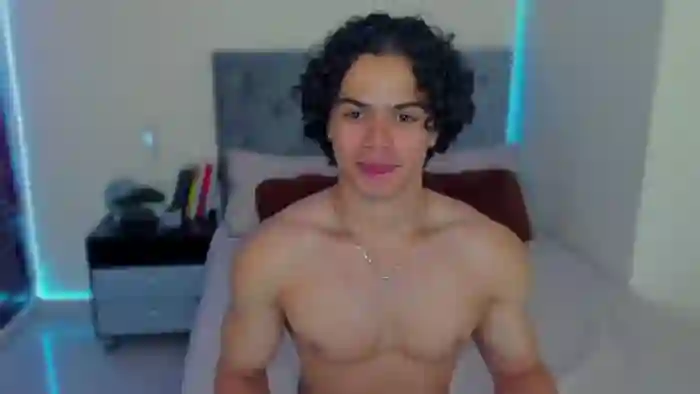 travis-lewis