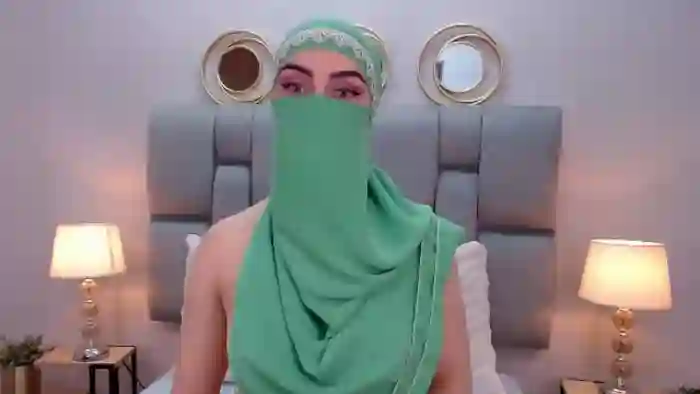 aliah-manzur