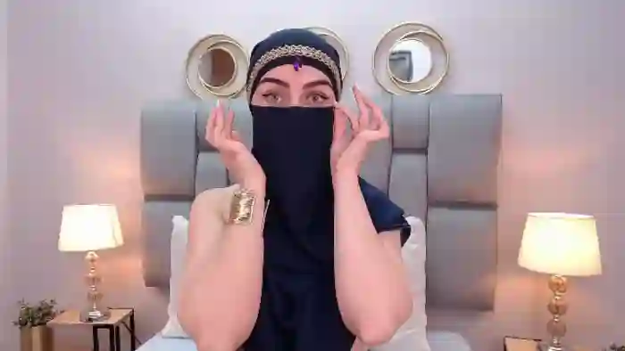aliah-manzur