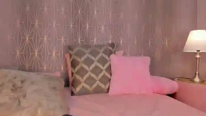 chloe-bonnet