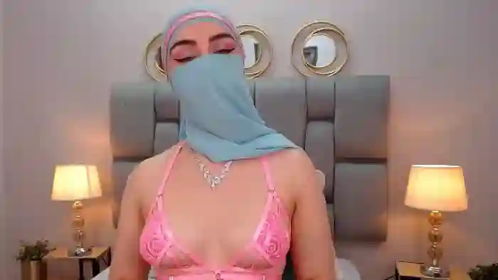 aliah-manzur