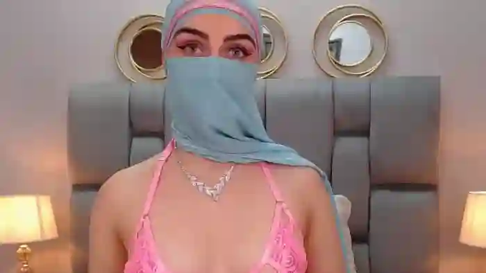 aliah-manzur