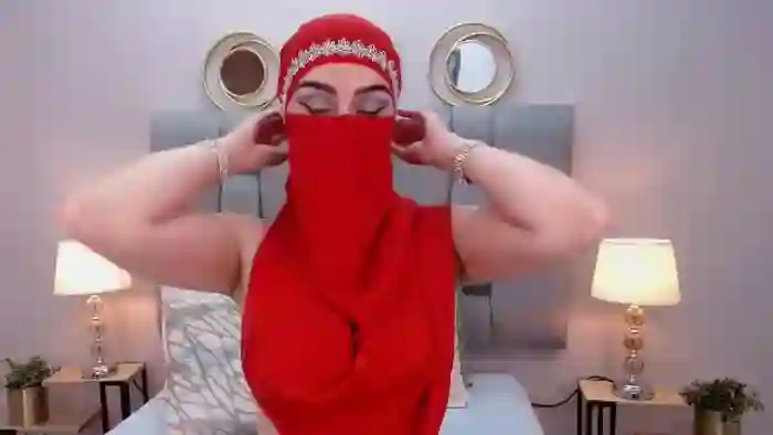 aliah-manzur