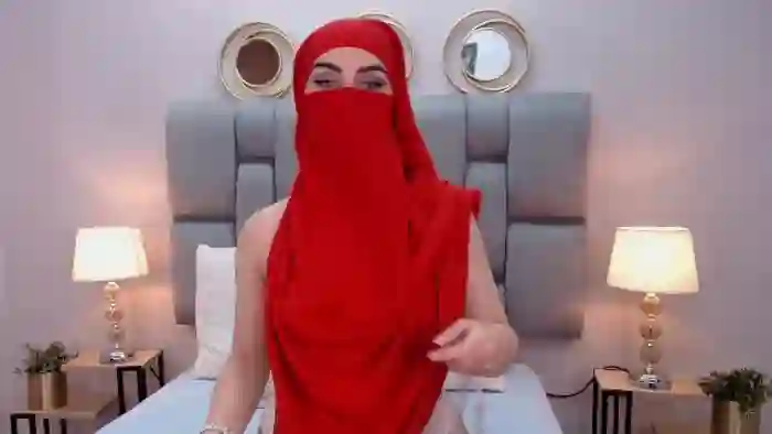aliah-manzur