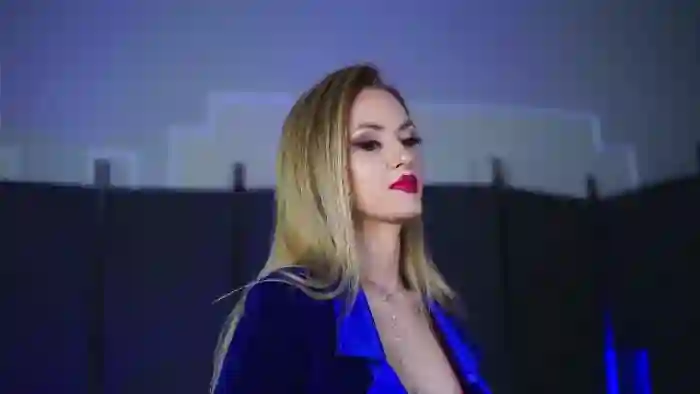 ava-reeves