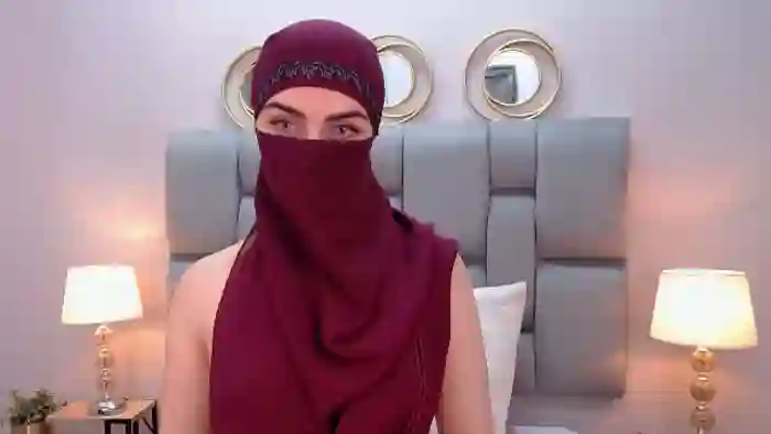 aliah-manzur