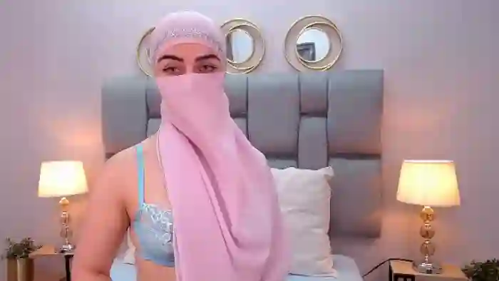 aliah-manzur