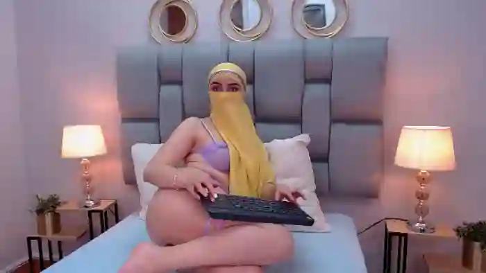 aliah-manzur