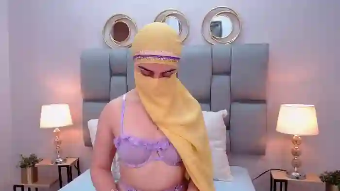aliah-manzur