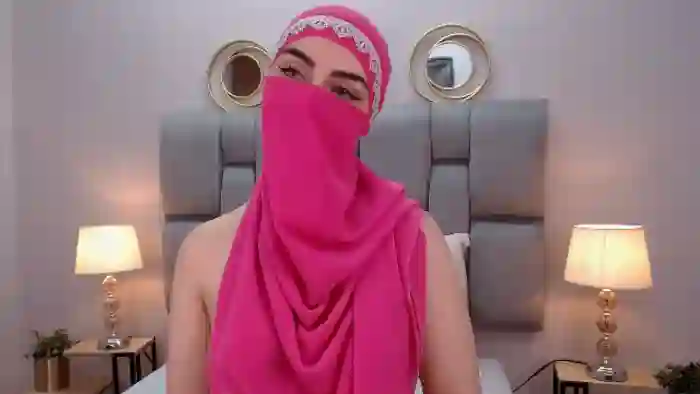 aliah-manzur