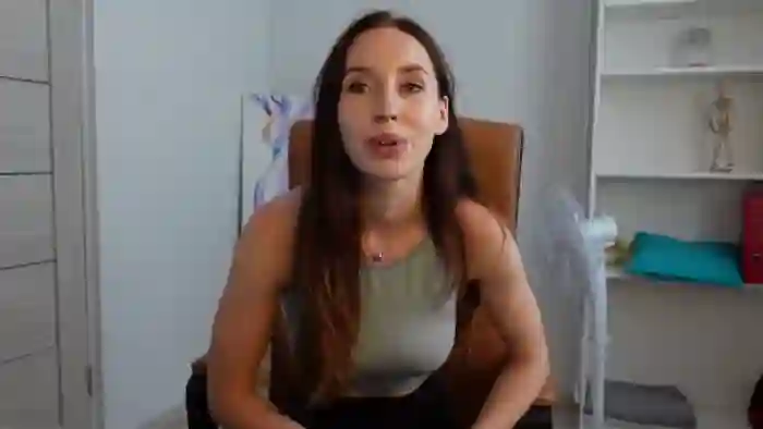 laura-chase