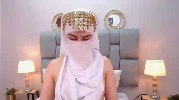 aliah-manzur