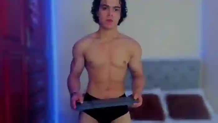 travis-lewis