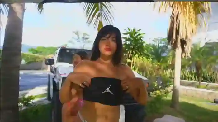 island-girls