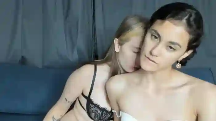 zara-copplev-and-lois-harwell