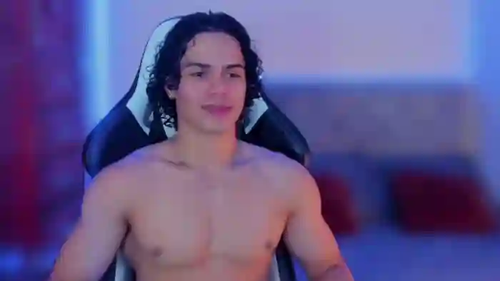 travis-lewis