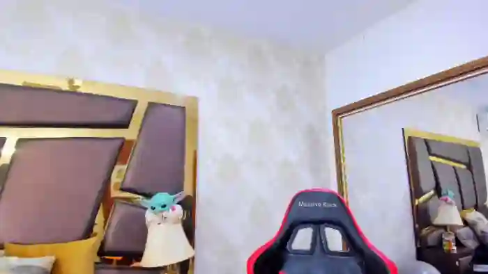 zoe-rouxx