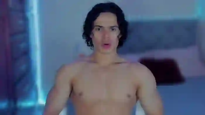 travis-lewis