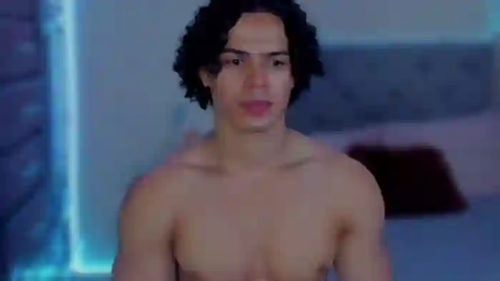 travis-lewis