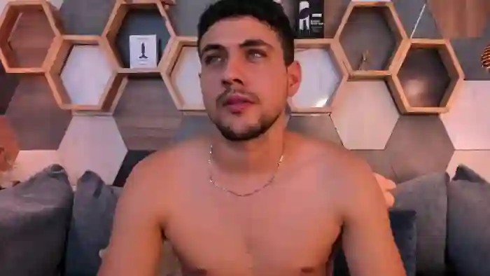 paul-riveraa