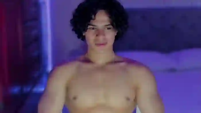 travis-lewis