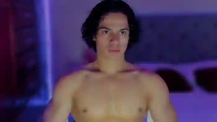 travis-lewis