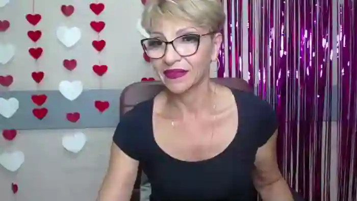 holly-incredible