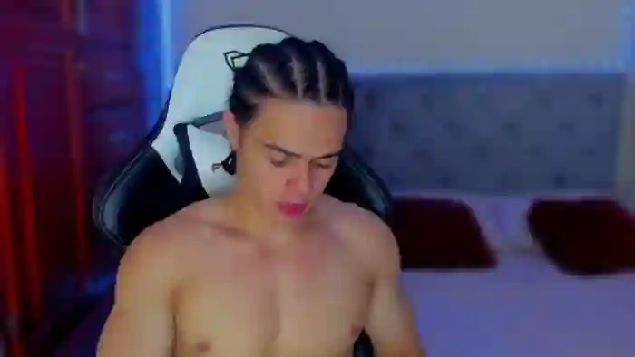 travis-lewis