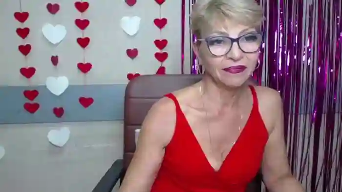 holly-incredible