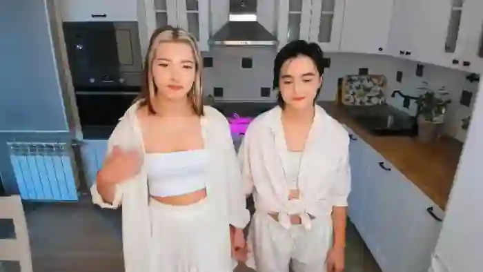 queenie-curington-and-lora-hickory