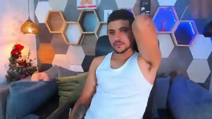 paul-riveraa