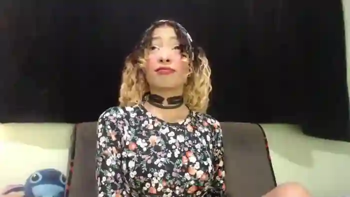 petite-ariana