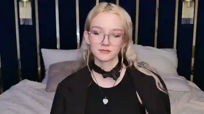 naomi-loys