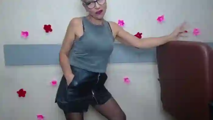 holly-incredible