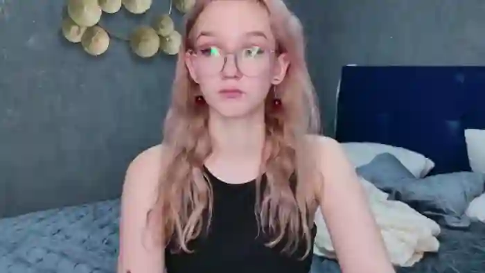 naomi-loys