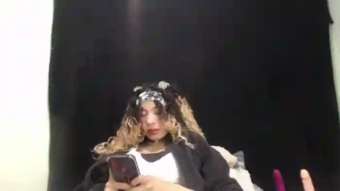 petite-ariana