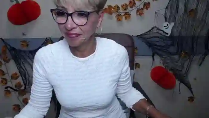 holly-incredible