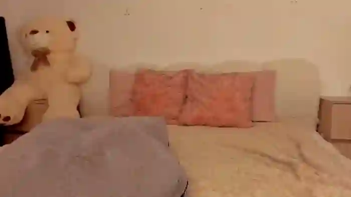 kitty-lowell