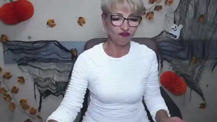 holly-incredible