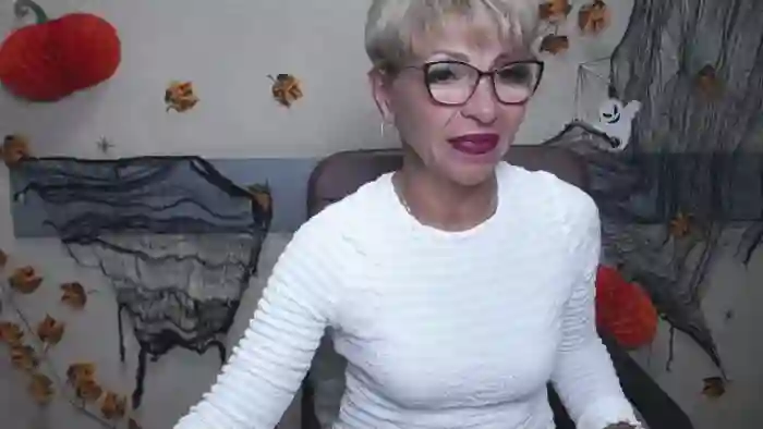 holly-incredible