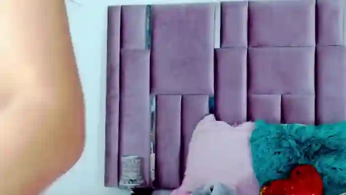 nahomy-jones