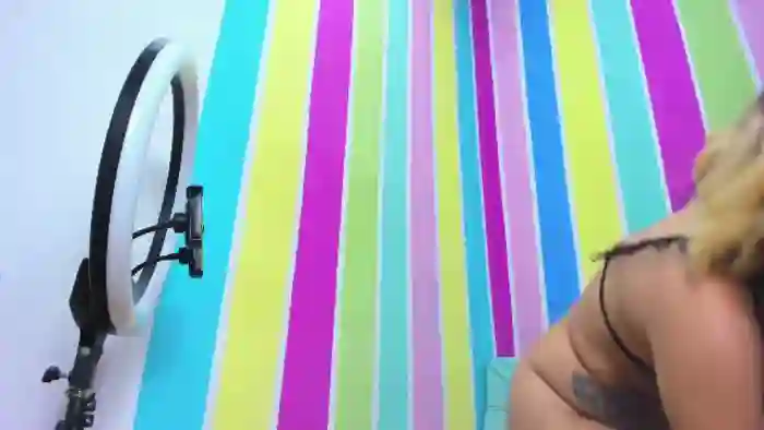 miley-ssmithh-and-zion-gonzalez