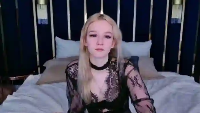 naomi-loys