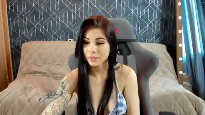 emma-cutem