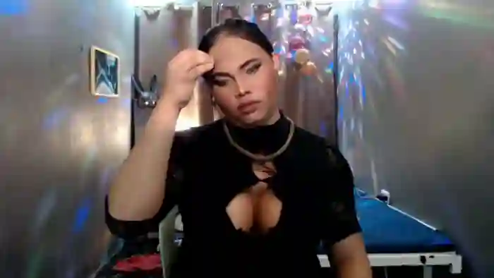 neomie-thompson