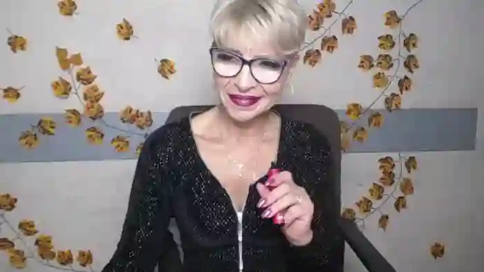holly-incredible