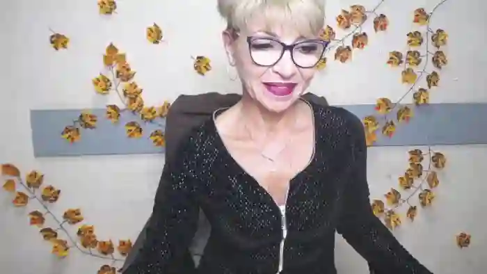 holly-incredible
