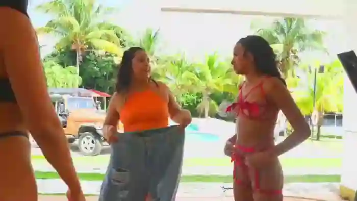 island-girls
