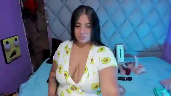 luisana-boobs