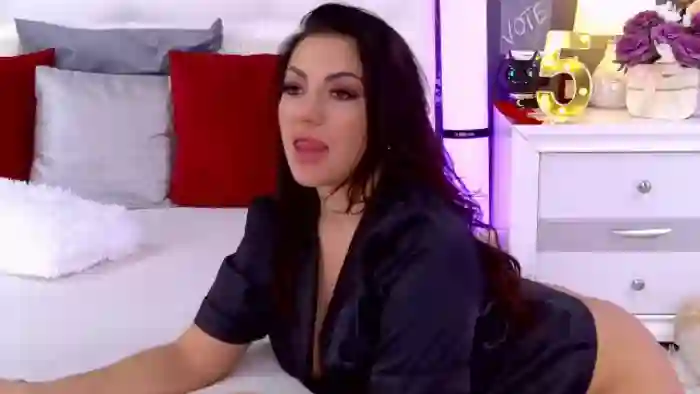 nikki-crystal